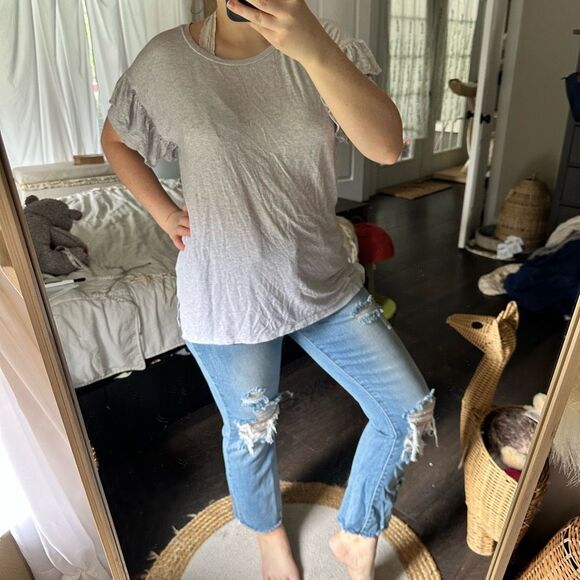 Aerie Women’s Extra Small Grey Bell Sleeve Short Sleeve Just Add Leggings Top - Picture 2 of 6